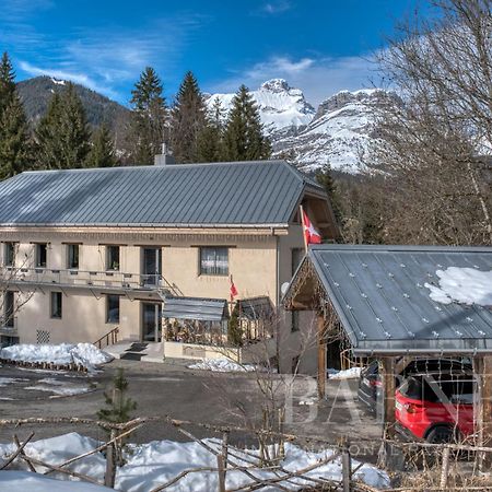 Le Moulin Des Olirics Villa Саланш Екстериор снимка