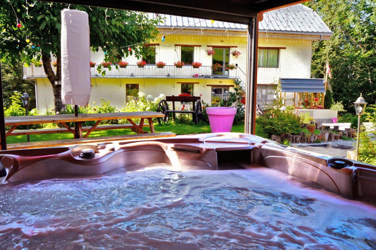 Le Moulin Des Olirics Villa Саланш Екстериор снимка