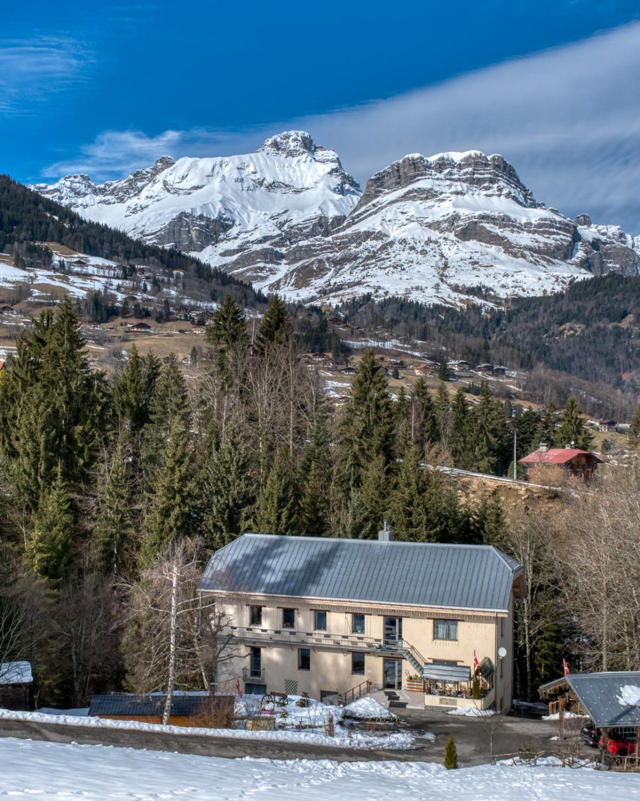 Le Moulin Des Olirics Villa Саланш Екстериор снимка