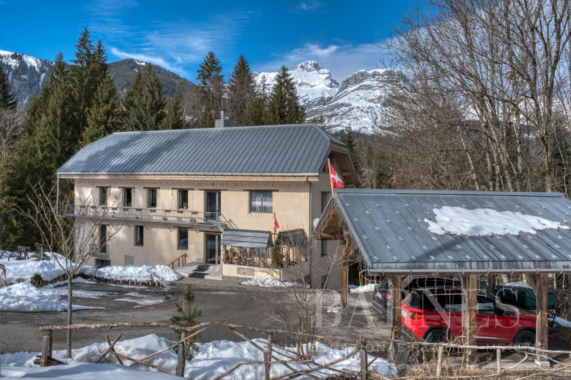 Le Moulin Des Olirics Villa Саланш Екстериор снимка