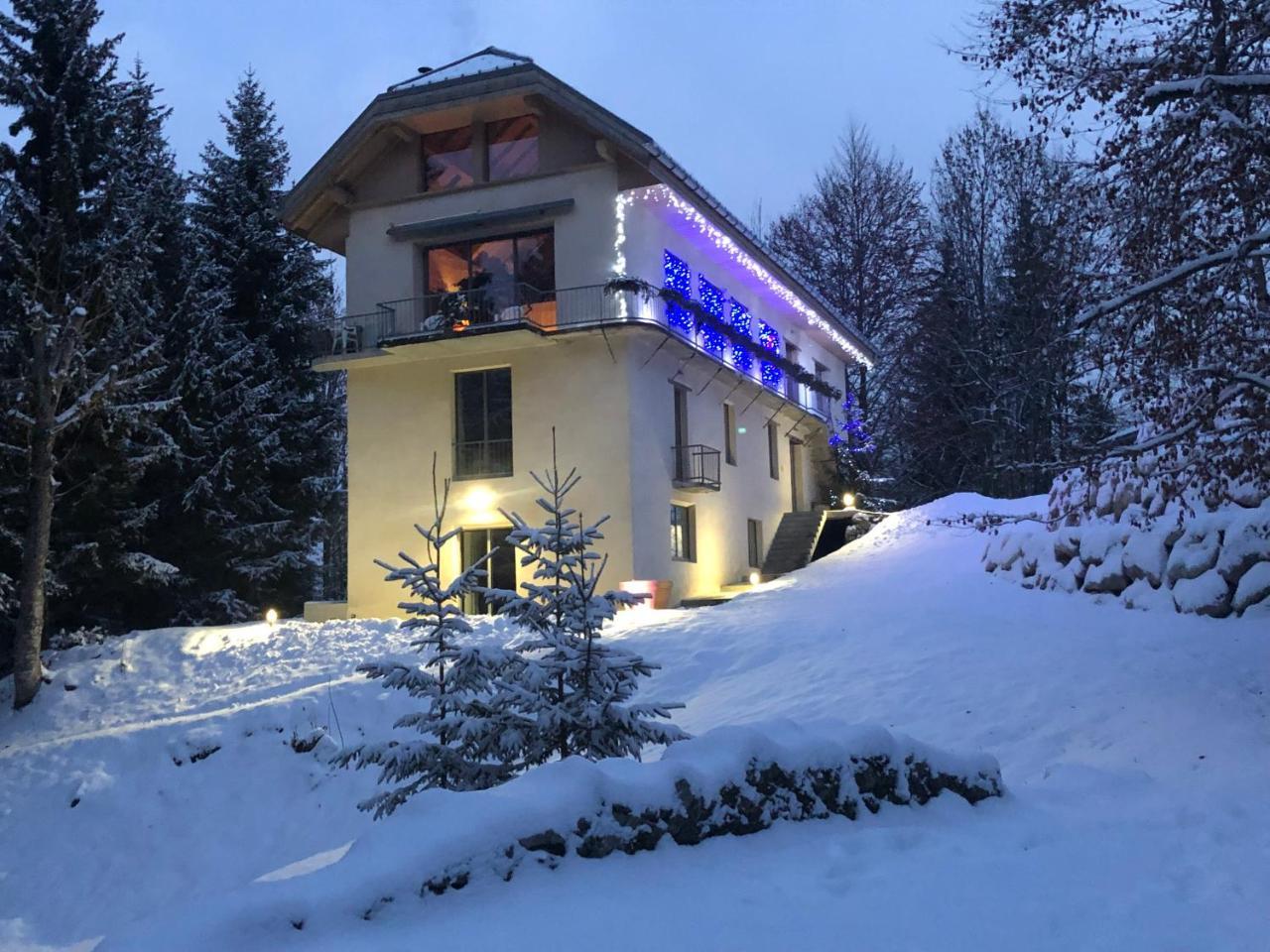 Le Moulin Des Olirics Villa Саланш Екстериор снимка
