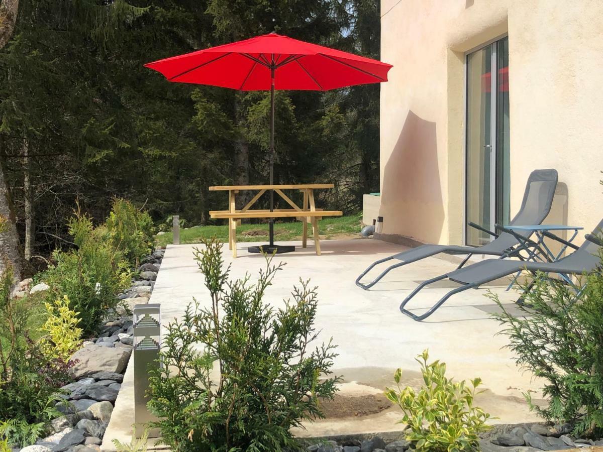 Le Moulin Des Olirics Villa Саланш Екстериор снимка